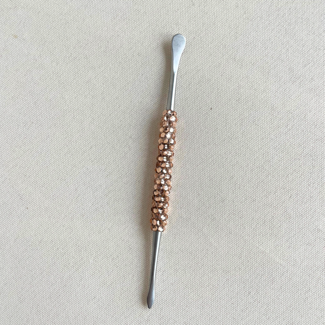 bedazzled double-ended dab tool